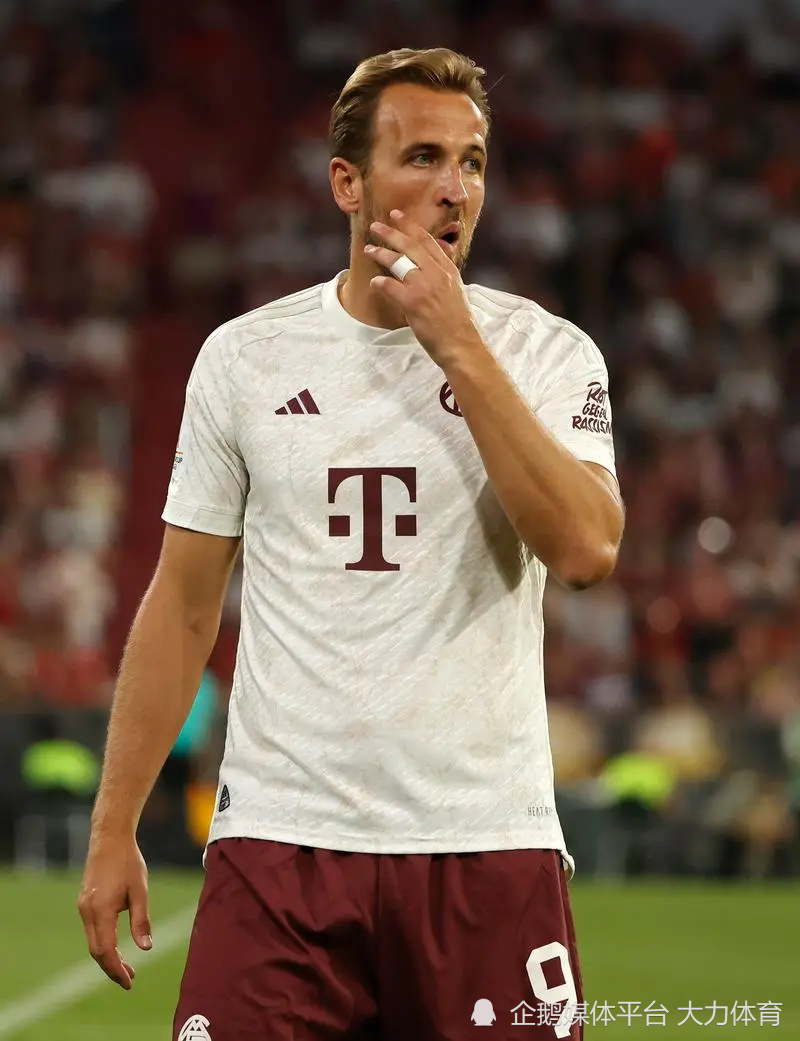 他在梯隊輪 他在梯隊輪