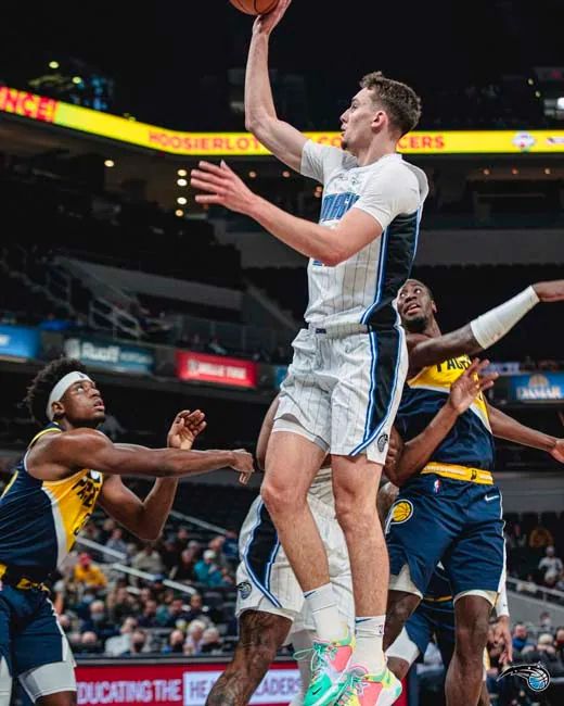 還繼續展現 還繼續展現